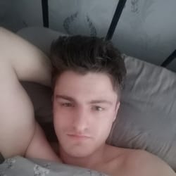 Photo of Steve_94, creator on OnlyFans with exclusive content