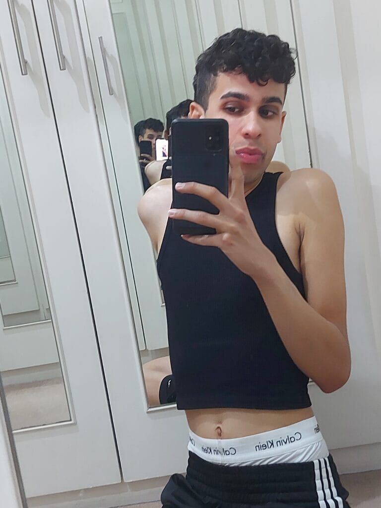 Photo of Huzzi, creator on OnlyFans with exclusive content