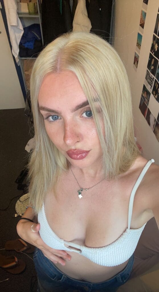Photo of Lara ;), creator on OnlyFans with exclusive content