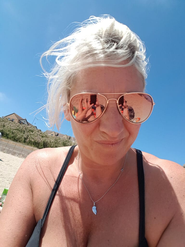 Photo of Honeypotlovinmumma74, creator on OnlyFans with exclusive content