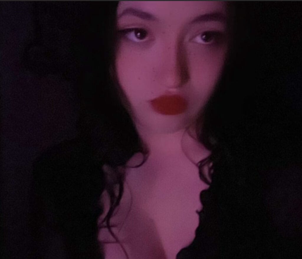 Photo of lily_rose8181, creator on OnlyFans with exclusive content