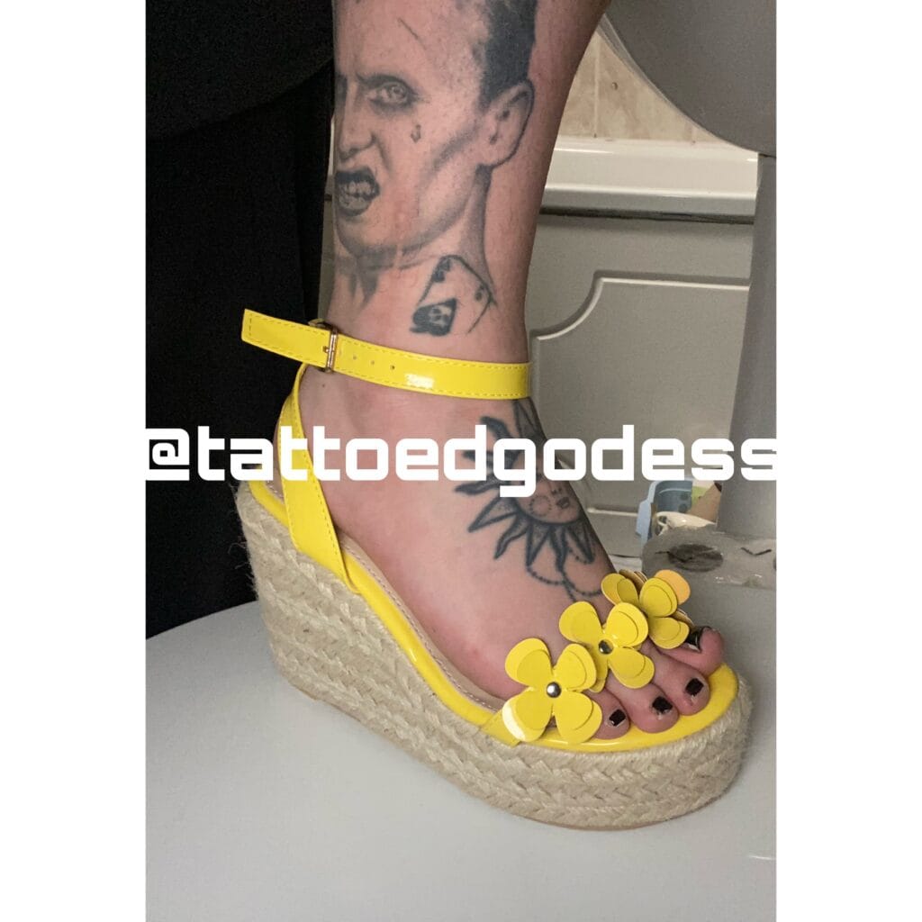 Photo of tatTOEdgoddess, creator on OnlyFans with exclusive content
