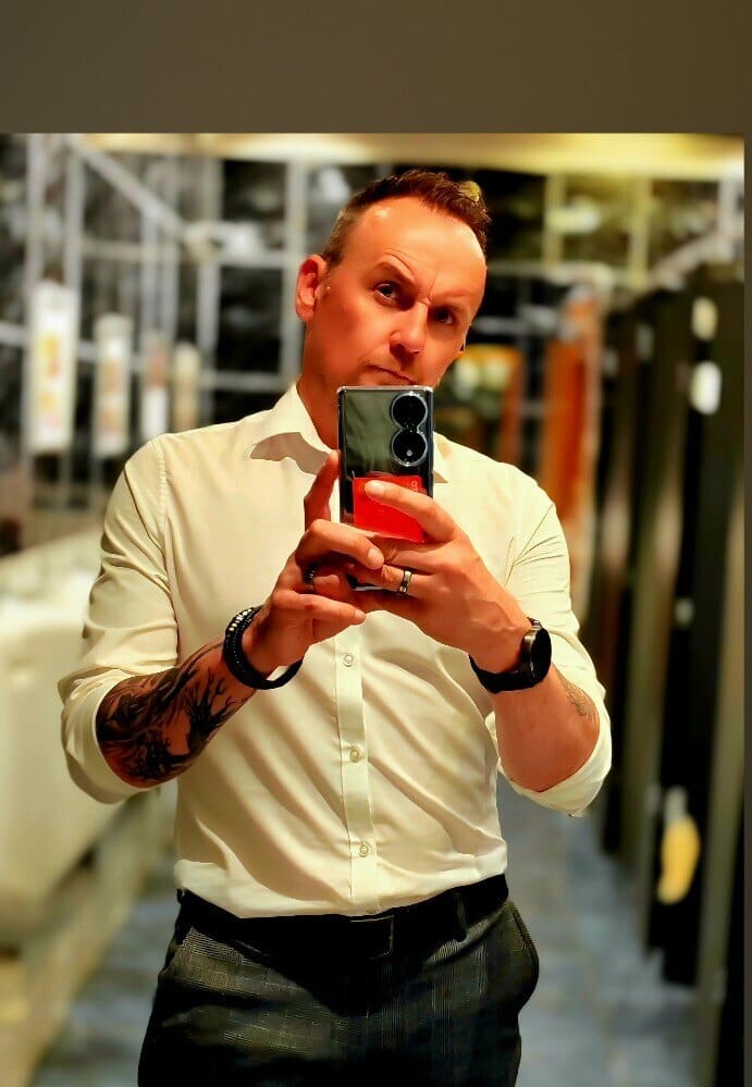 Photo of Mr.T.Hundercock, creator on OnlyFans with exclusive content
