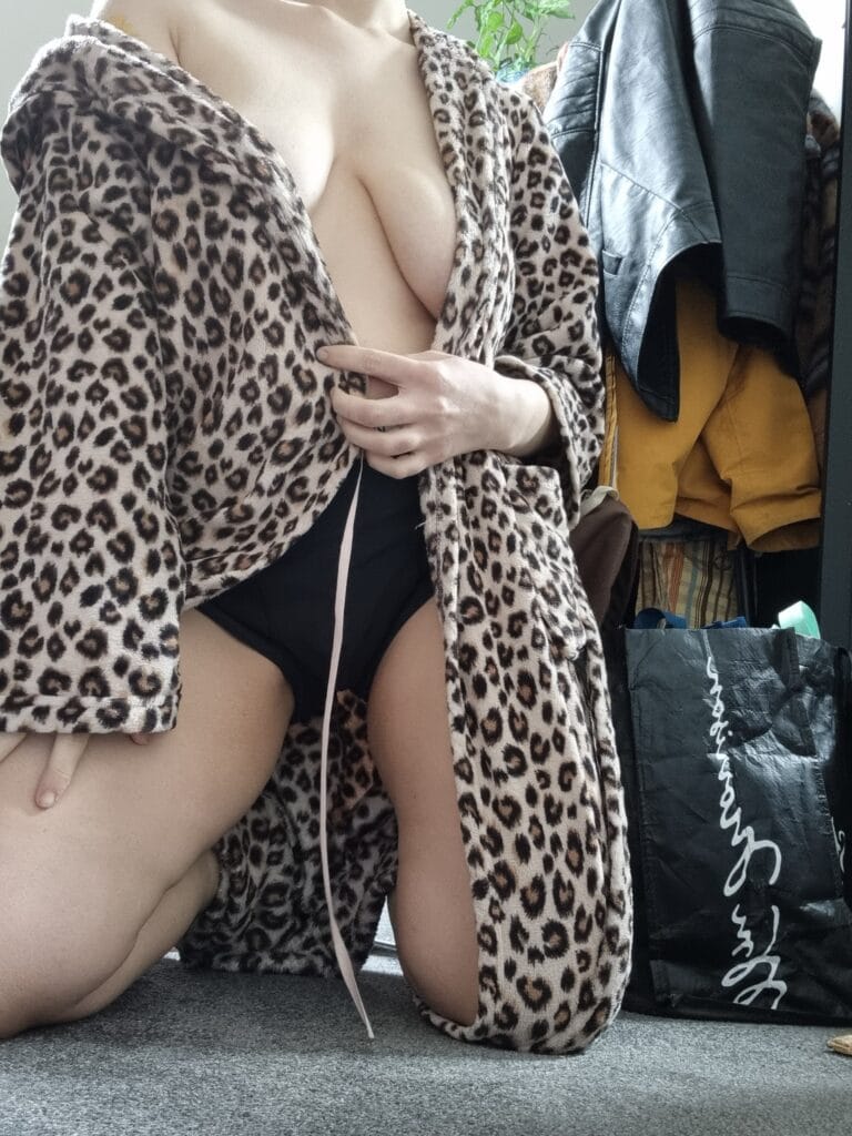 Photo of ivory, creator on OnlyFans with exclusive content