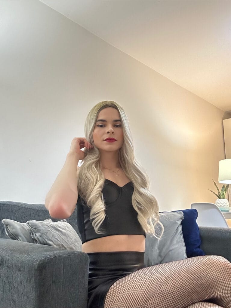 Photo of VICTÓRIA VASCONCELLOS, creator on OnlyFans with exclusive content