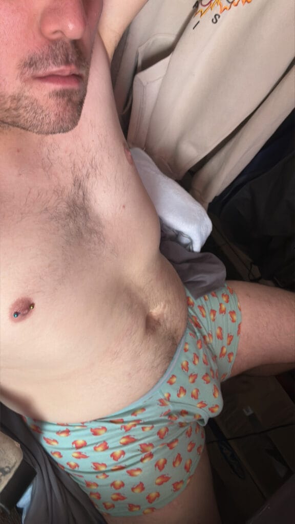 Photo of Essexdaddy, creator on OnlyFans with exclusive content