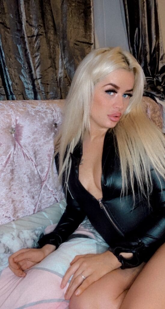 Photo of Kinky Katy⭐️⭐️⭐️⭐️⭐️, creator on OnlyFans with exclusive content