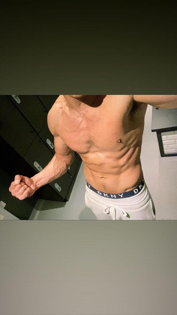 Photo of huey, creator on OnlyFans with exclusive content