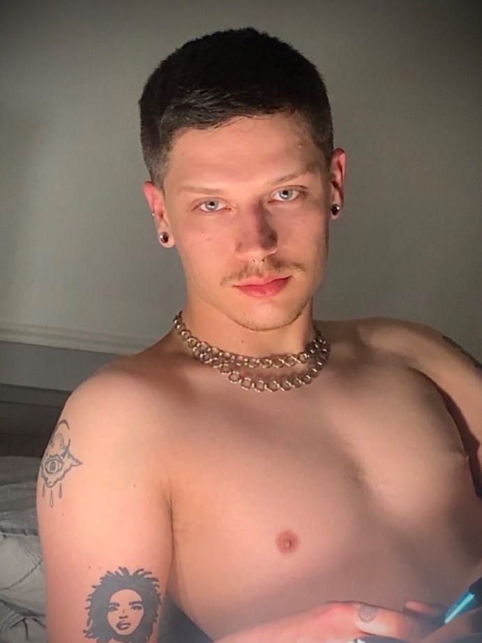 Photo of Alex, creator on OnlyFans with exclusive content