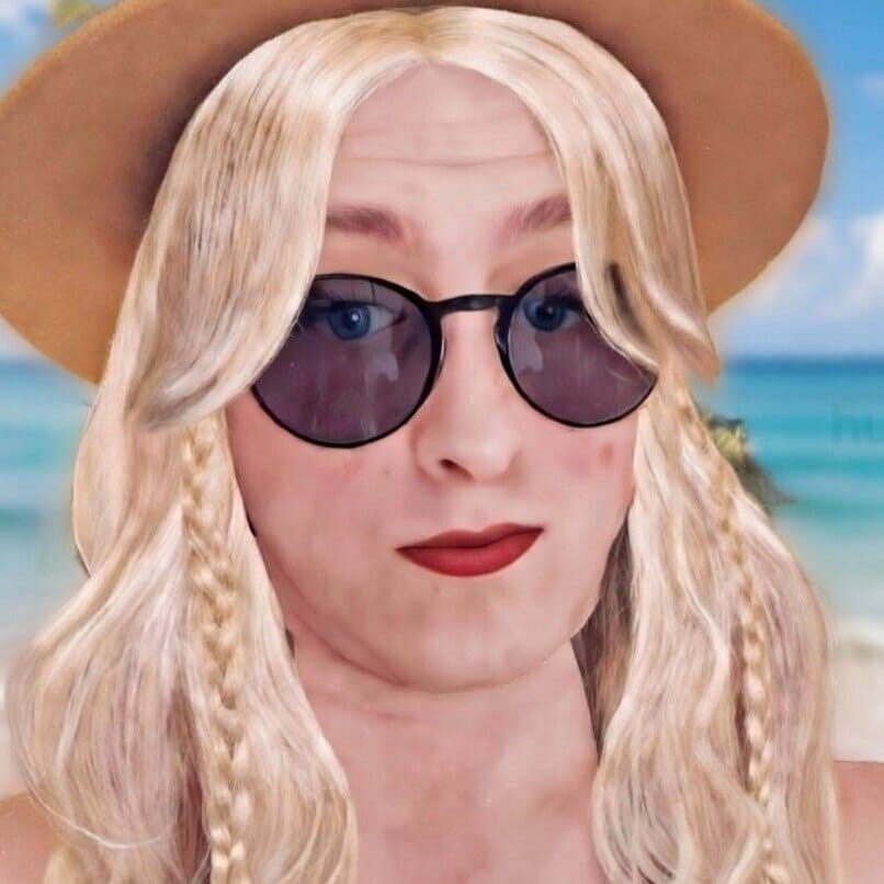 Photo of Lucy, creator on OnlyFans with exclusive content