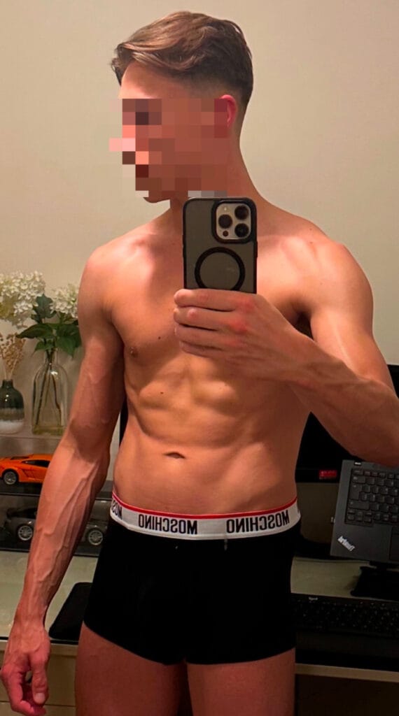 Photo of AnonLad 🇬🇧, creator on OnlyFans with exclusive content