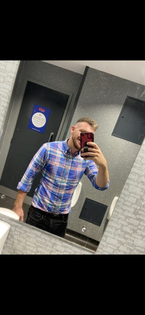 Photo of Joshua, creator on OnlyFans with exclusive content