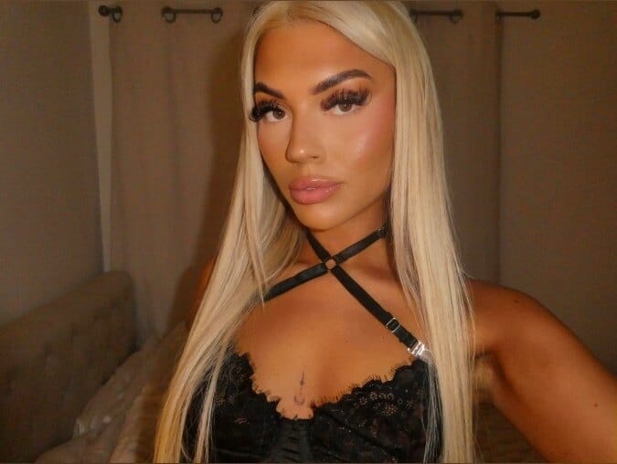 Photo of Ayesha⭐️, creator on OnlyFans with exclusive content