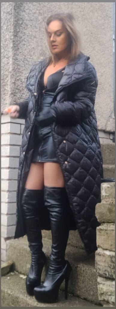 Photo of Athena, creator on OnlyFans with exclusive content
