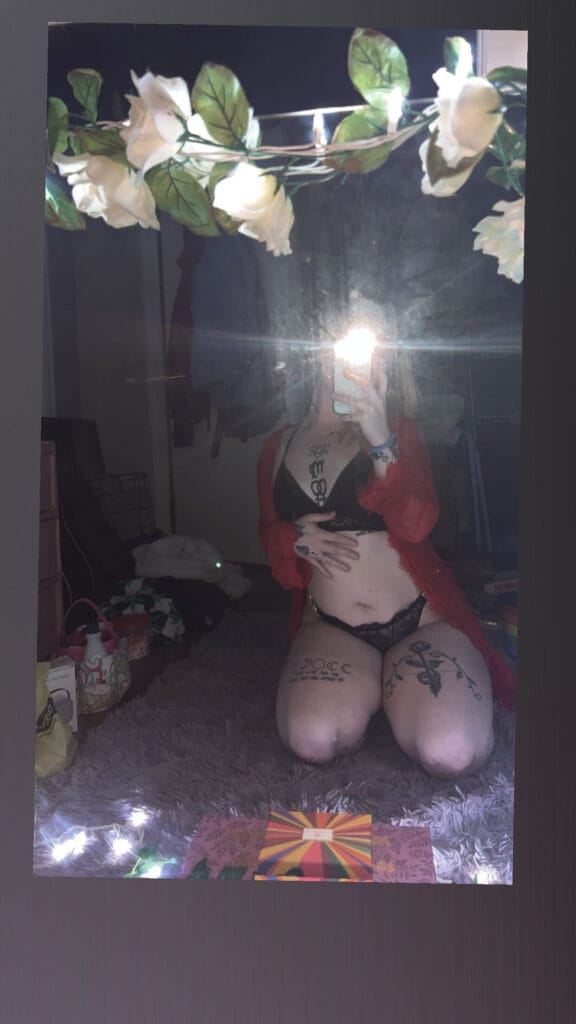 Photo of London Rayne, creator on OnlyFans with exclusive content