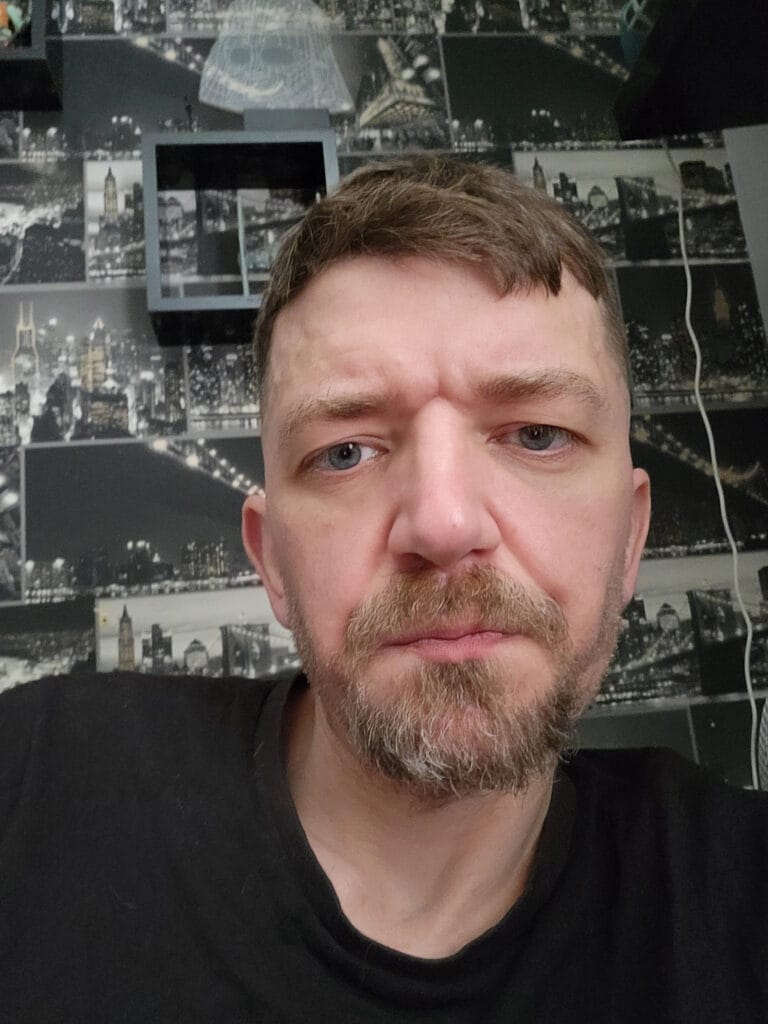 Photo of @southoxofordshireguy82, creator on OnlyFans with exclusive content
