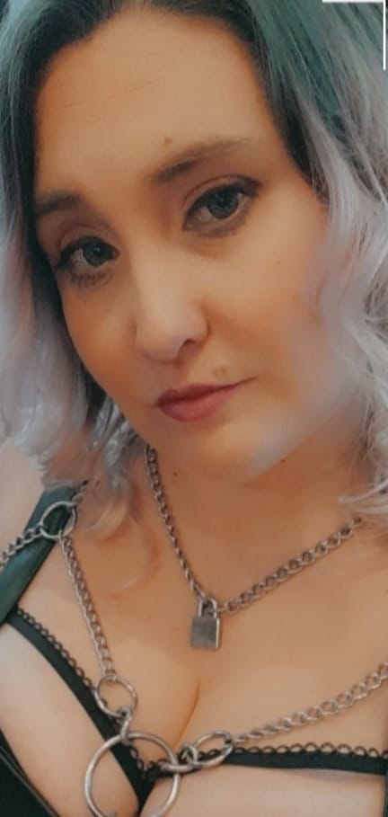 Photo of Jemzy, creator on OnlyFans with exclusive content