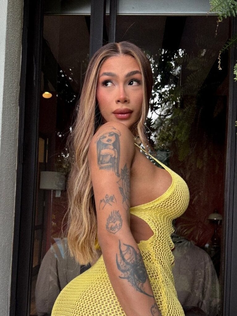 Photo of Agirlwithdick 🥇, creator on OnlyFans with exclusive content