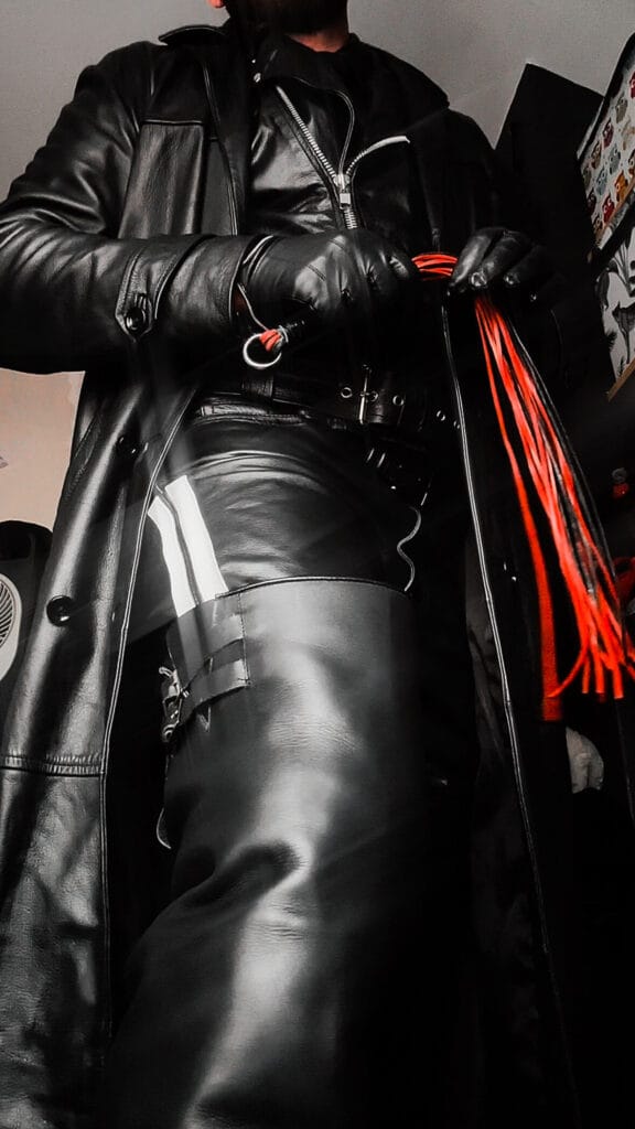Photo of Cuir_and_kink, creator on OnlyFans with exclusive content