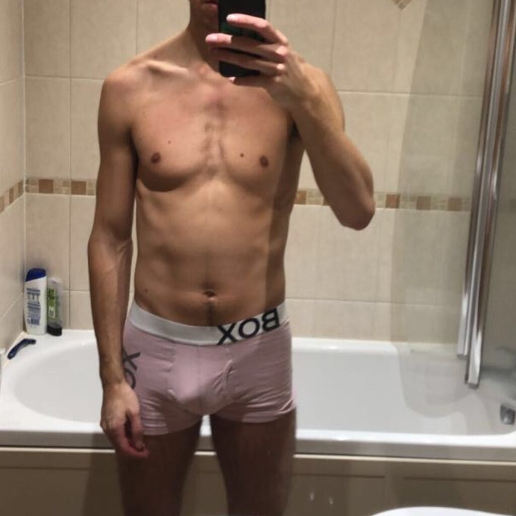 Photo of Unlikelyafternoon, creator on OnlyFans with exclusive content