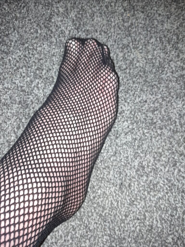 Photo of Feet of a builder, creator on OnlyFans with exclusive content