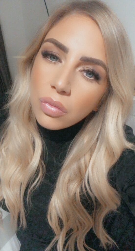 Photo of Honey, creator on OnlyFans with exclusive content
