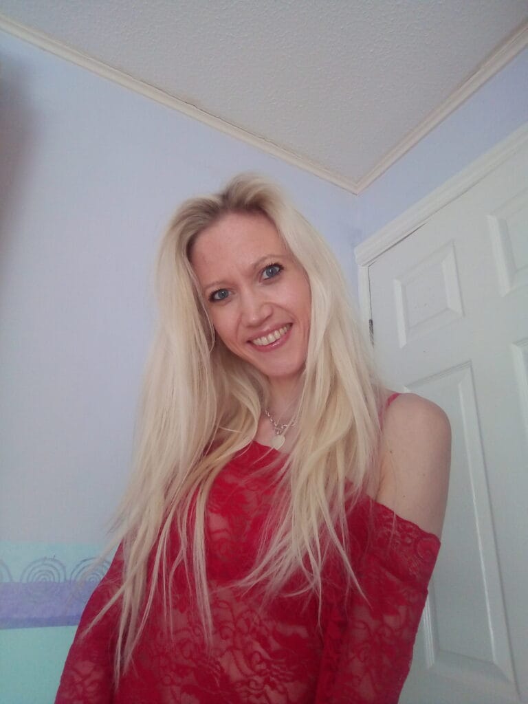 Photo of Cherry Taylor, creator on OnlyFans with exclusive content